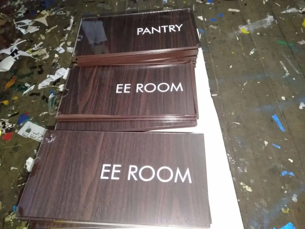 Custom metallic office room signs for commercial buildings in Ortigas, with PANTRY and EE ROOM text by M&G Global Ads.