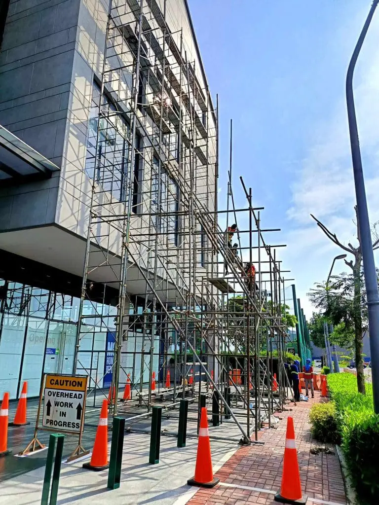 Vships Building Signage