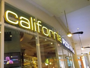 california pizza kitchen02 |sign maker | restaurant signs