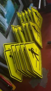 traffic signage reflectorized