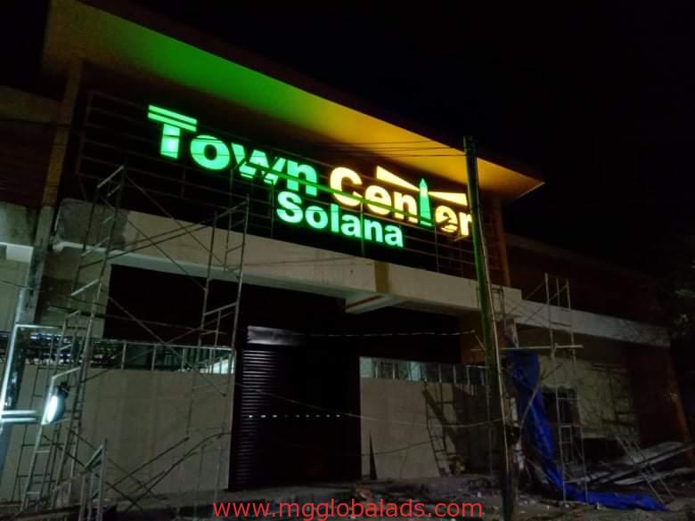 sign maker | building sign | town center solana