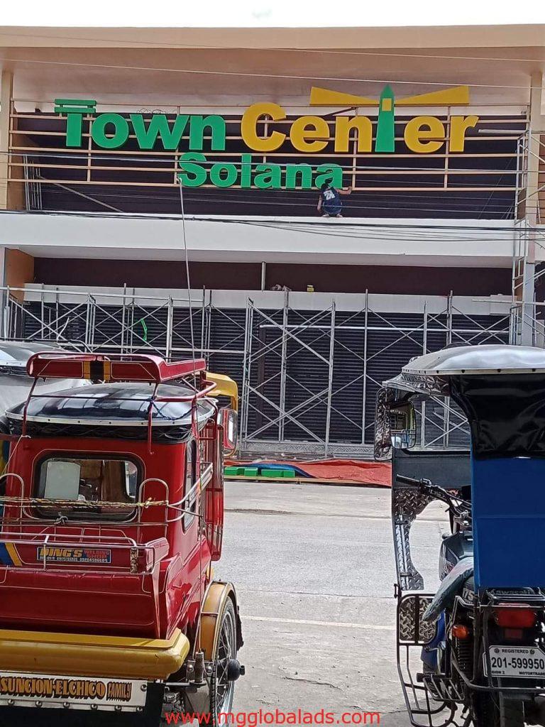 sign maker | building sign | town center solana