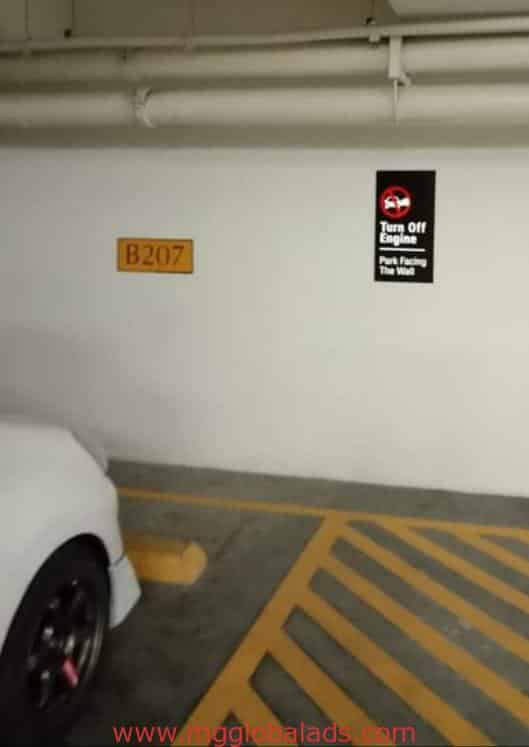 parking sign | sign maker | photoluminescent sign