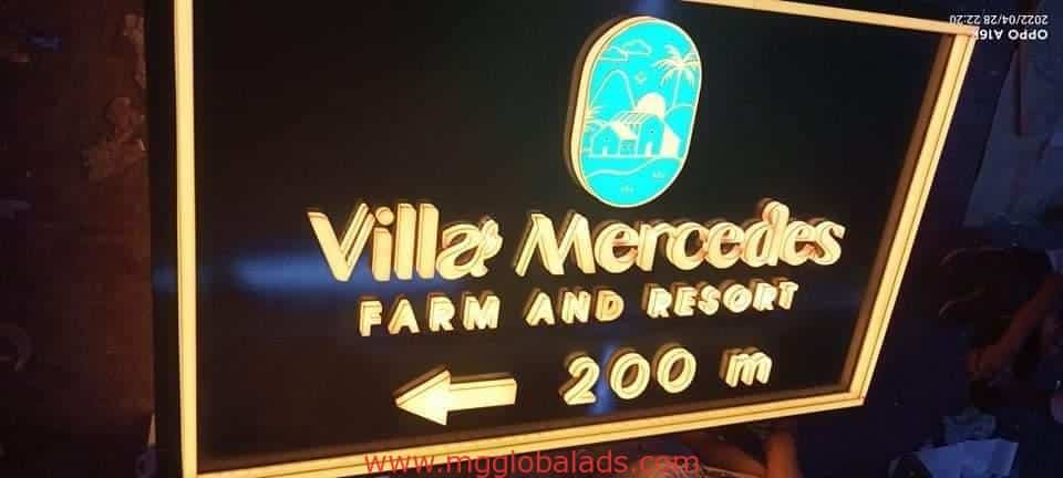 acrylic signage | sign maker | villa mercedes