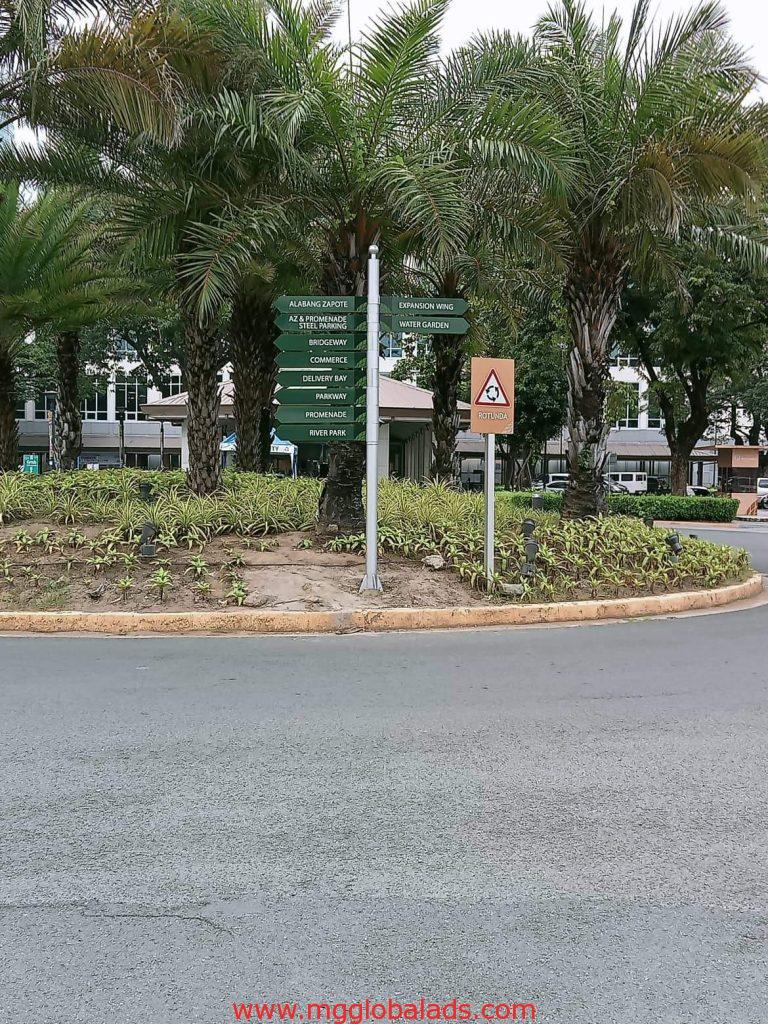 Street sign | Festival Mall