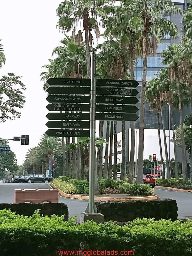 Street sign | Festival Mall