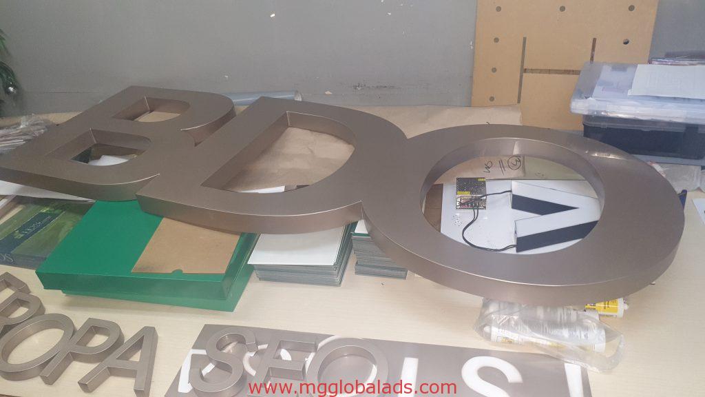 Acrylic sign | BDO