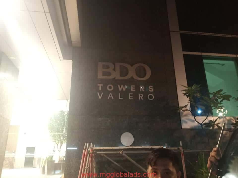 Acrylic sign | BDO