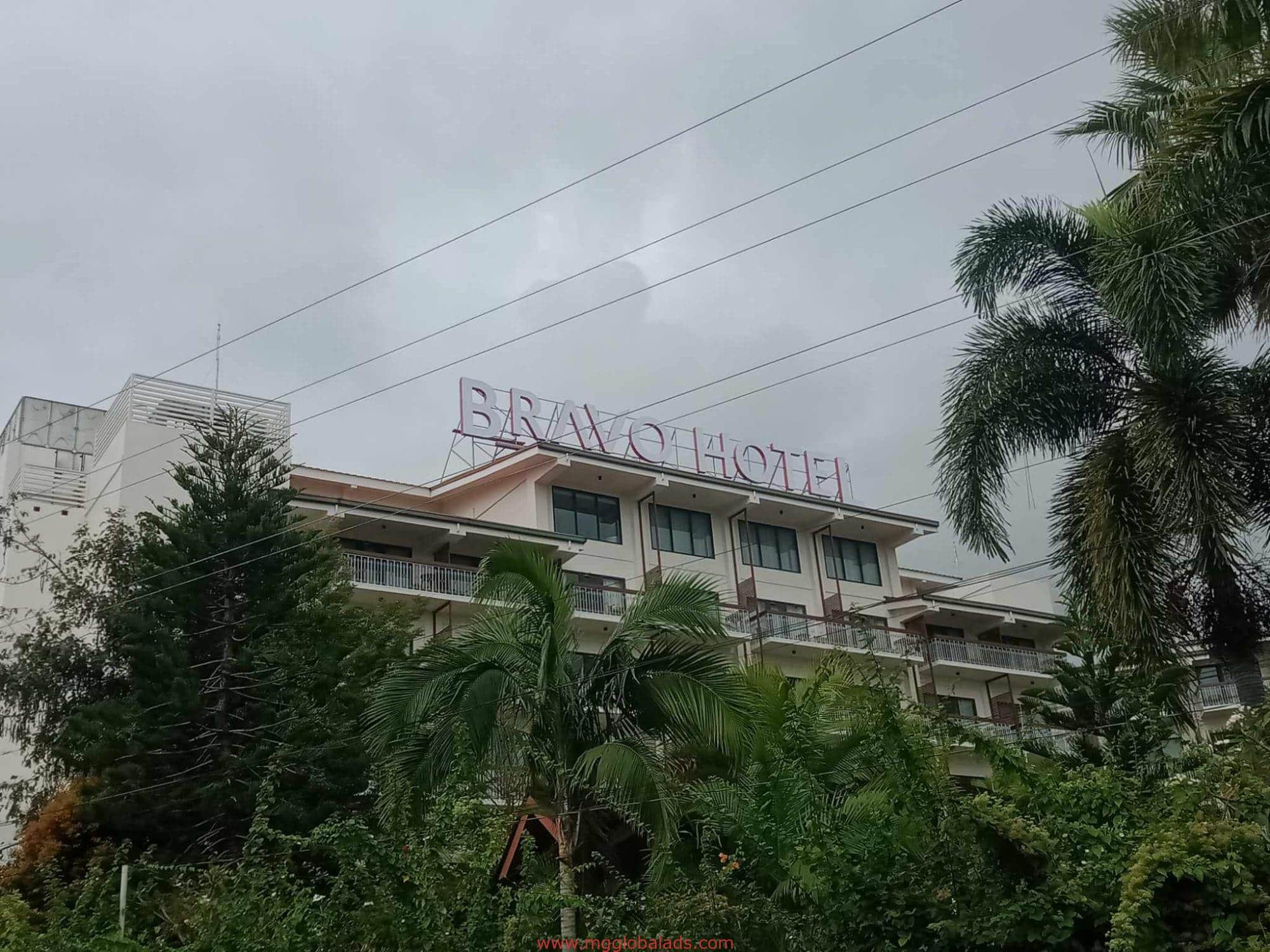 building sign | bravo hotel