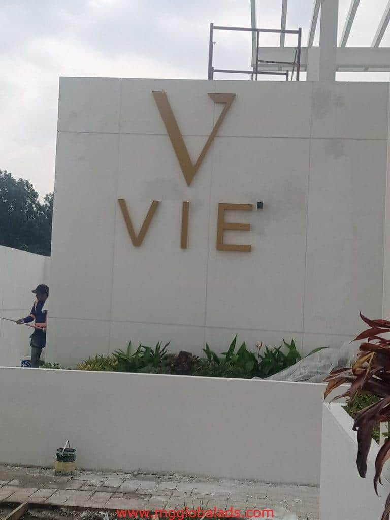 building sign | VIE