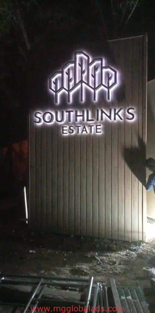 stainless sign | southlinks