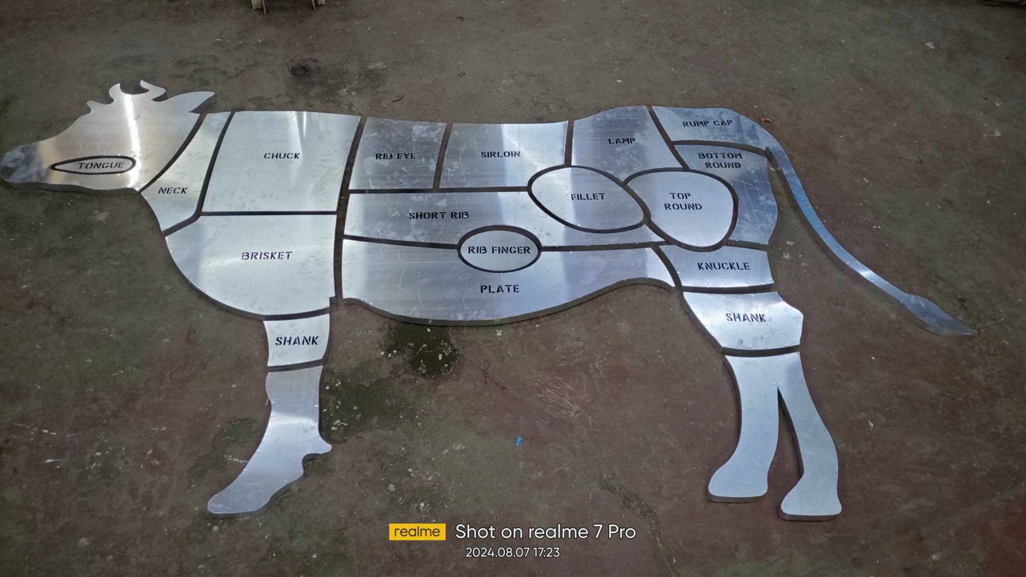 laser cut cow | wagyu manila