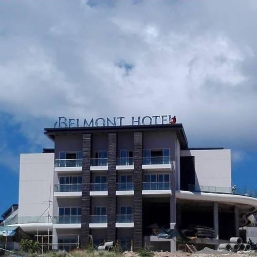 acrylic-sign-belmont-hotel