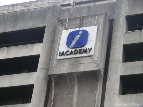t-academy-building-signage