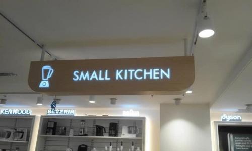 small-kitchen-directional-signs-1