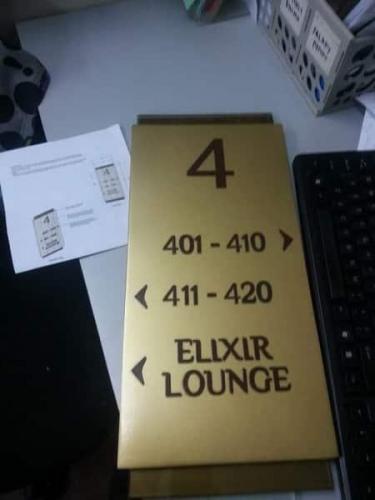 elixir-lounge-acrylic-sign