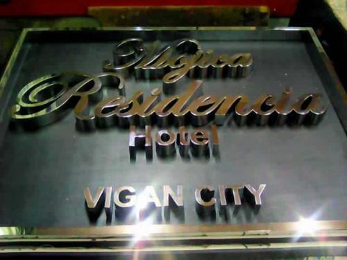 hotel signage | brass signage | metal sign maker
