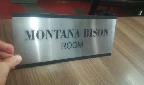 brass signage | room signage | montana bison