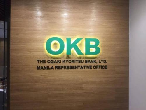 bank-acrylic-signs-okb