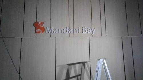 mandani-bay-acrylic-signage-4