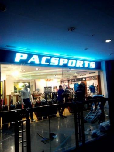 pacsport-acrylic-signage-2